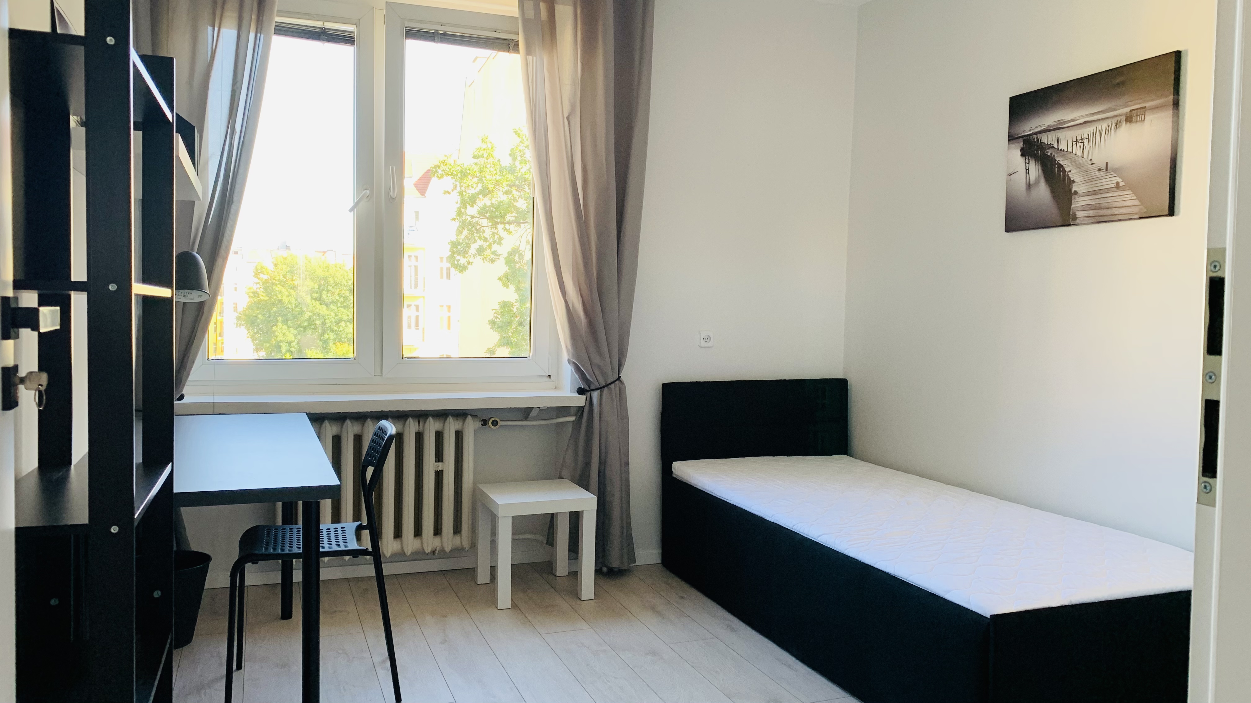 Another view of the bed and room interior